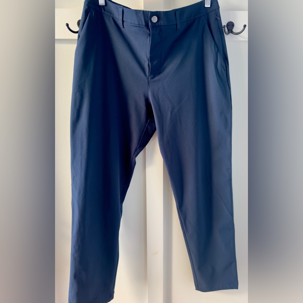 Lululemon ABC Classic-Fit 5 Pocket Stretchy Trousers Navy Blue Men's 33 LM5AQRS